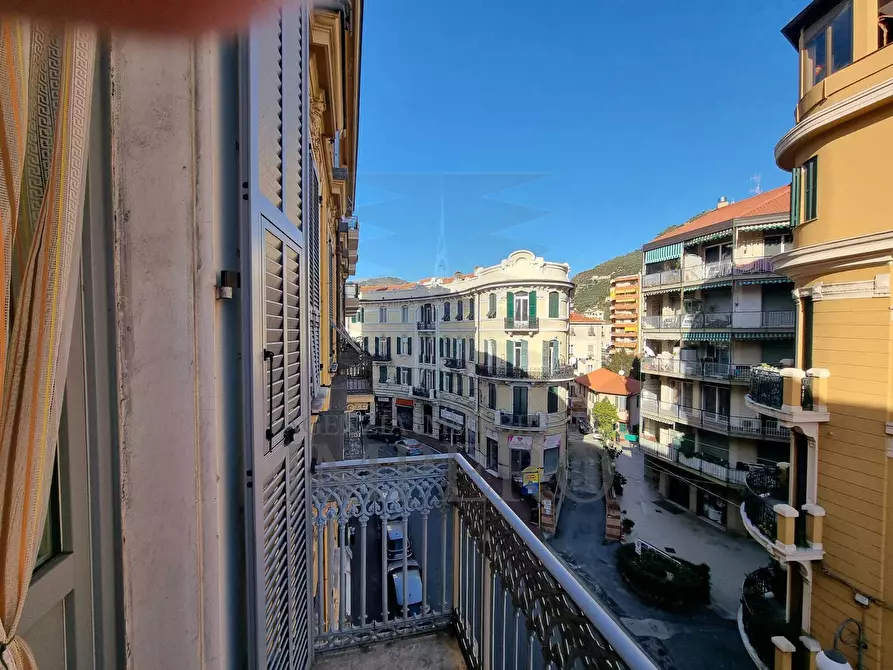 Immagine 24 di Pentalocale in vendita  in Via Camillo Benso Conte di Cavour 8 a Ventimiglia