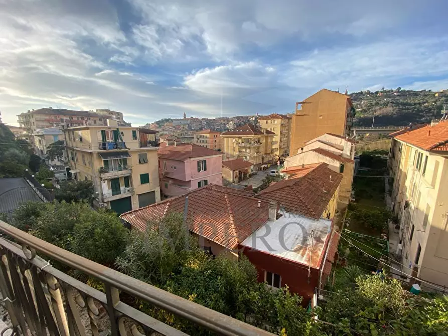 Immagine 13 di Trilocale in vendita  in Via Gianchette 1 a Ventimiglia