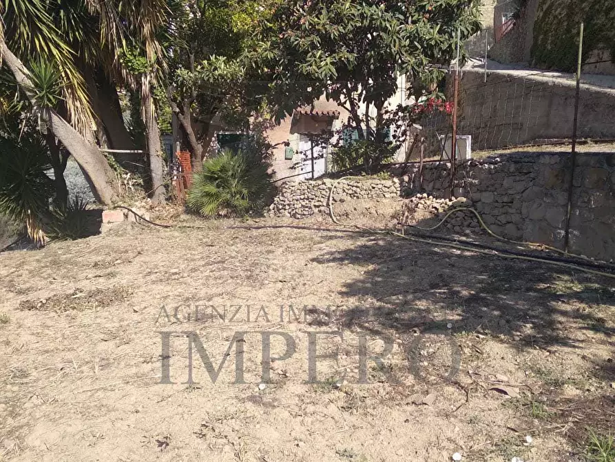 Immagine 10 di Porzione di casa in vendita  in Località Casette 4 a Ventimiglia