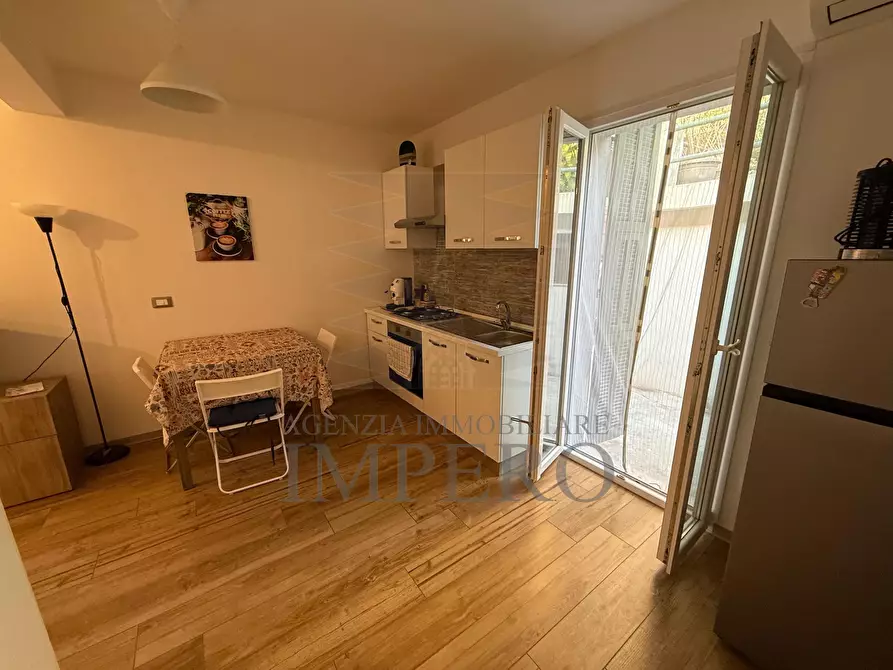 Immagine 4 di Bilocale in vendita  in Via Gianchette 10 a Ventimiglia
