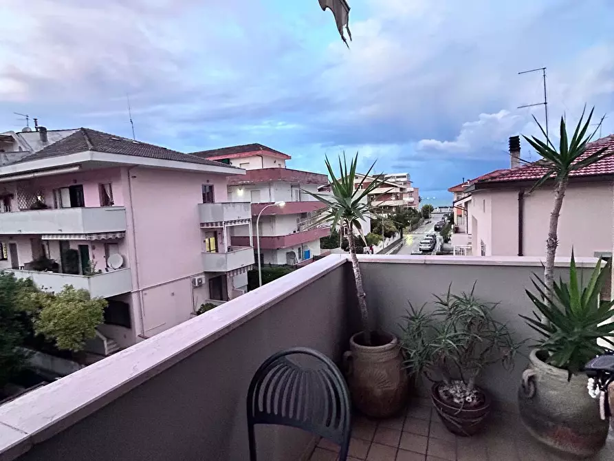 Immagine 12 di Trilocale in vendita  a Francavilla Al Mare