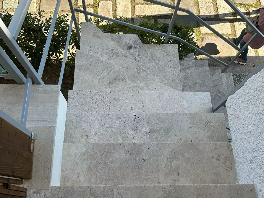 Immagine 19 di Quadrilocale in affitto  a Francavilla Al Mare