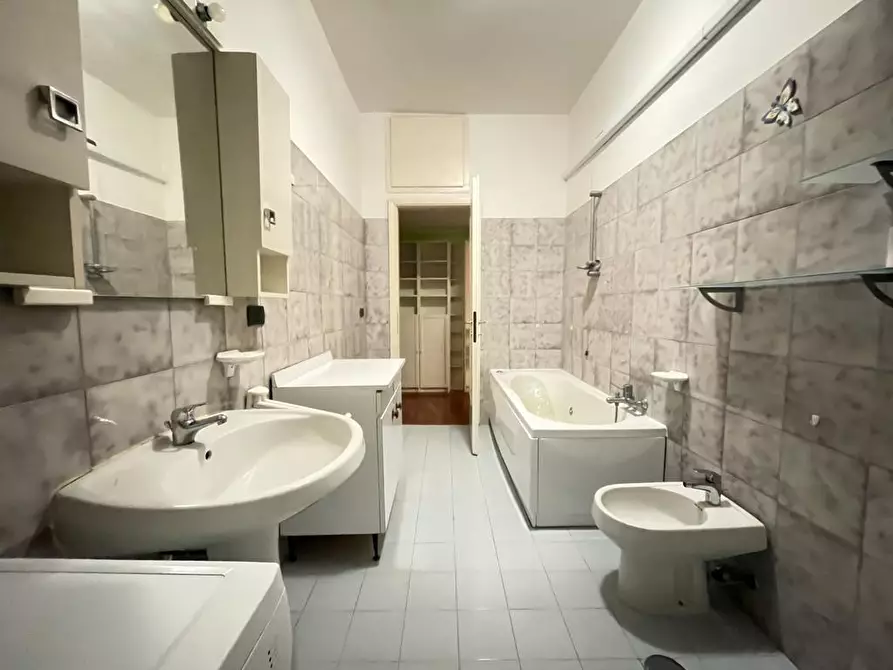 Immagine 12 di Bilocale in vendita  in Viale Maiella 23/A a Francavilla Al Mare