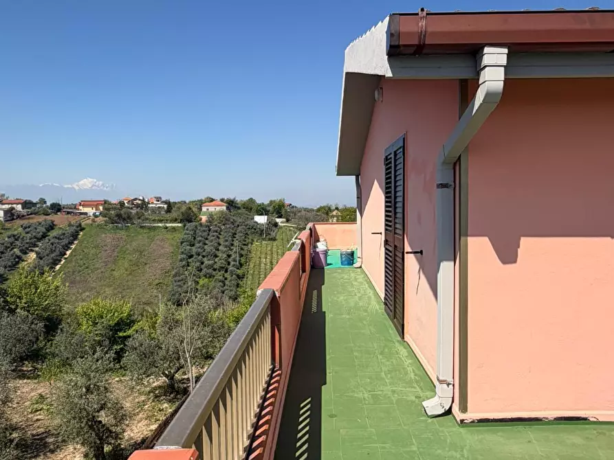 Immagine 48 di Casa indipendente in vendita  in VIALE MAIELLA a Chieti