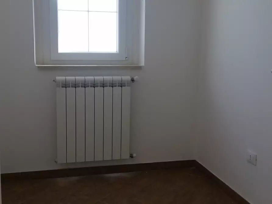 Immagine 4 di Bilocale in affitto  in Via Sanguineto a Torrevecchia Teatina