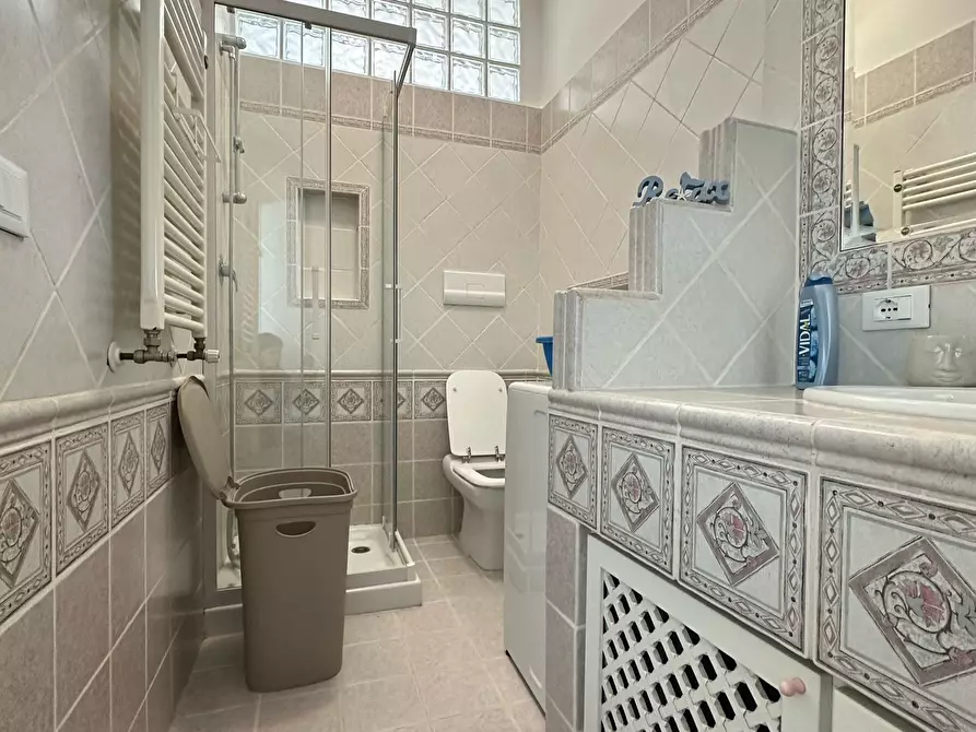 Immagine 14 di Quadrilocale in affitto  a Francavilla Al Mare