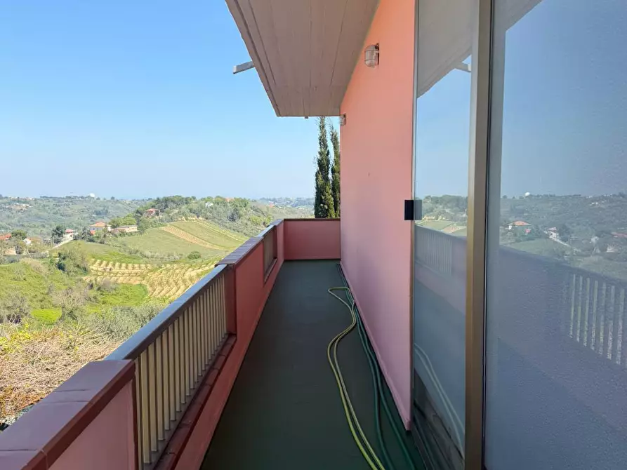 Immagine 51 di Casa indipendente in vendita  in VIALE MAIELLA a Chieti