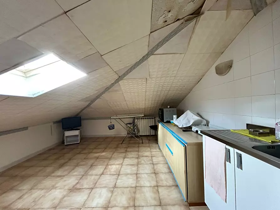 Immagine 3 di Monolocale in vendita  in Viale Maiella 23/A a Francavilla Al Mare