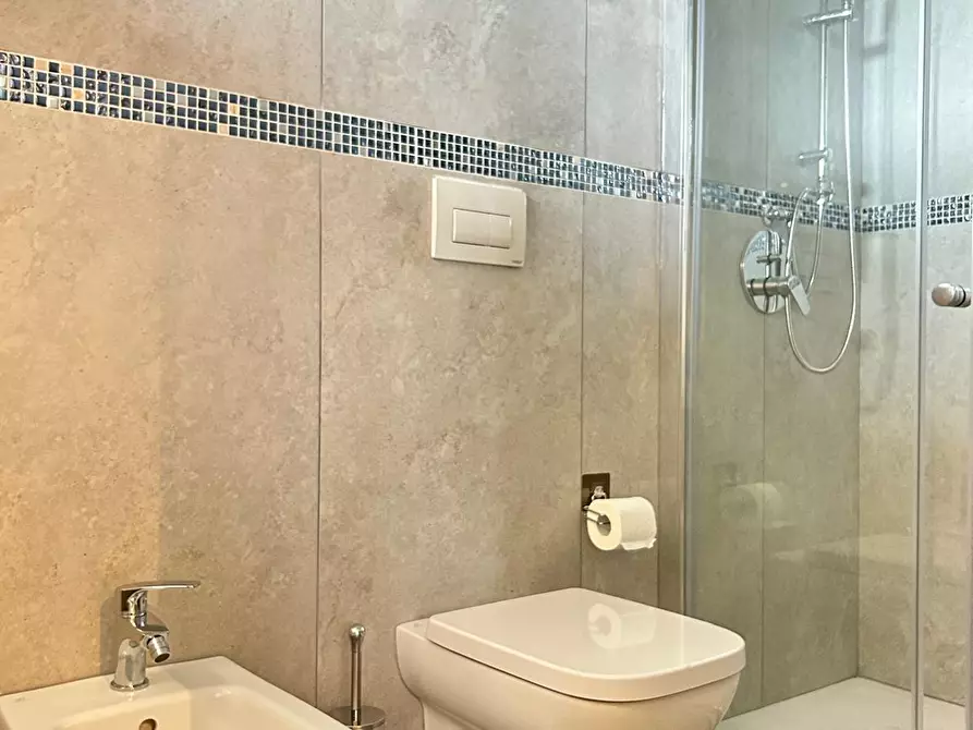 Immagine 13 di Casa indipendente in vendita  in VIALE MAIELLA a Chieti