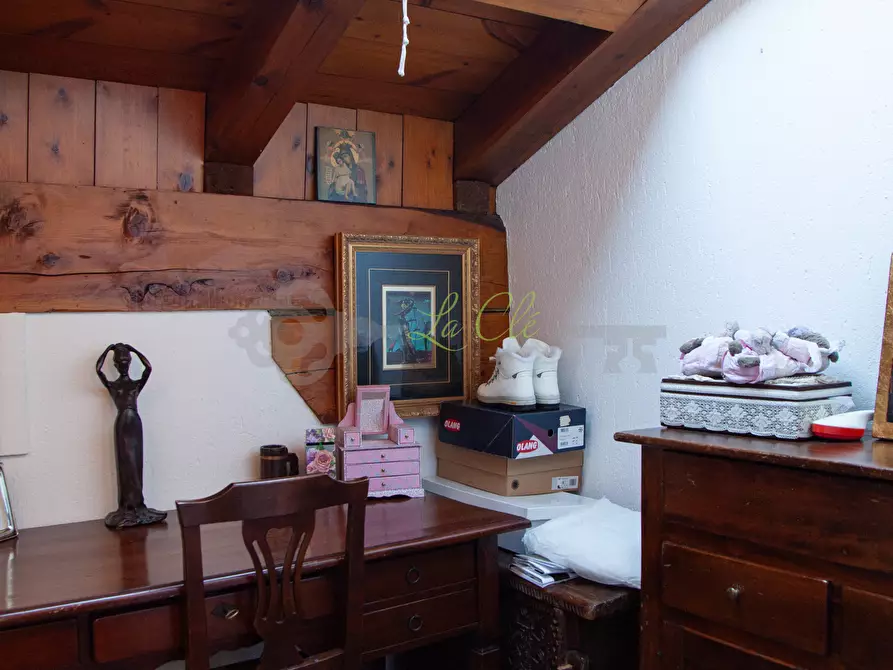 Immagine 13 di Quadrilocale in vendita  in Frazione Biolley 69 a Morgex