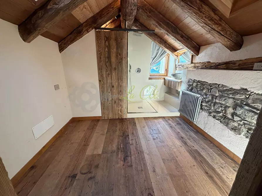 Immagine 16 di Trilocale in vendita  in Via Passerin D'Entreves 11 a Courmayeur