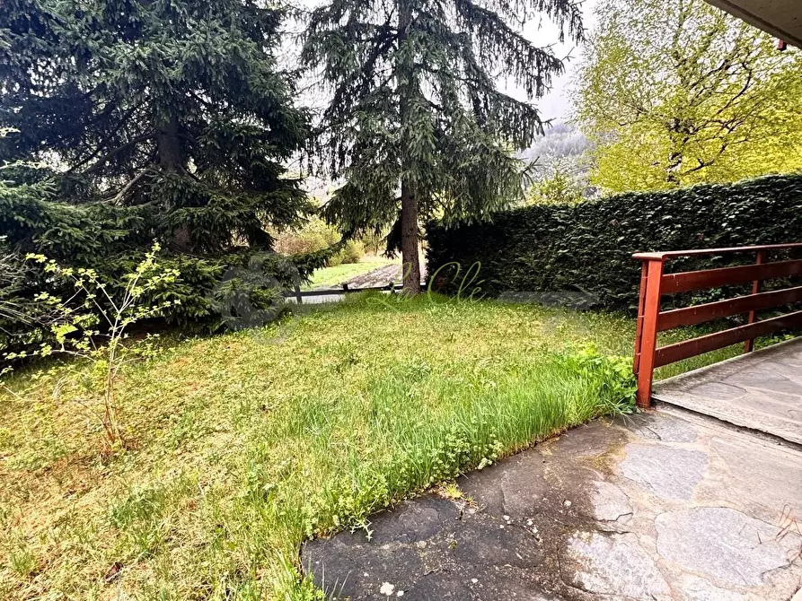 Immagine 11 di Bilocale in vendita  a Morgex