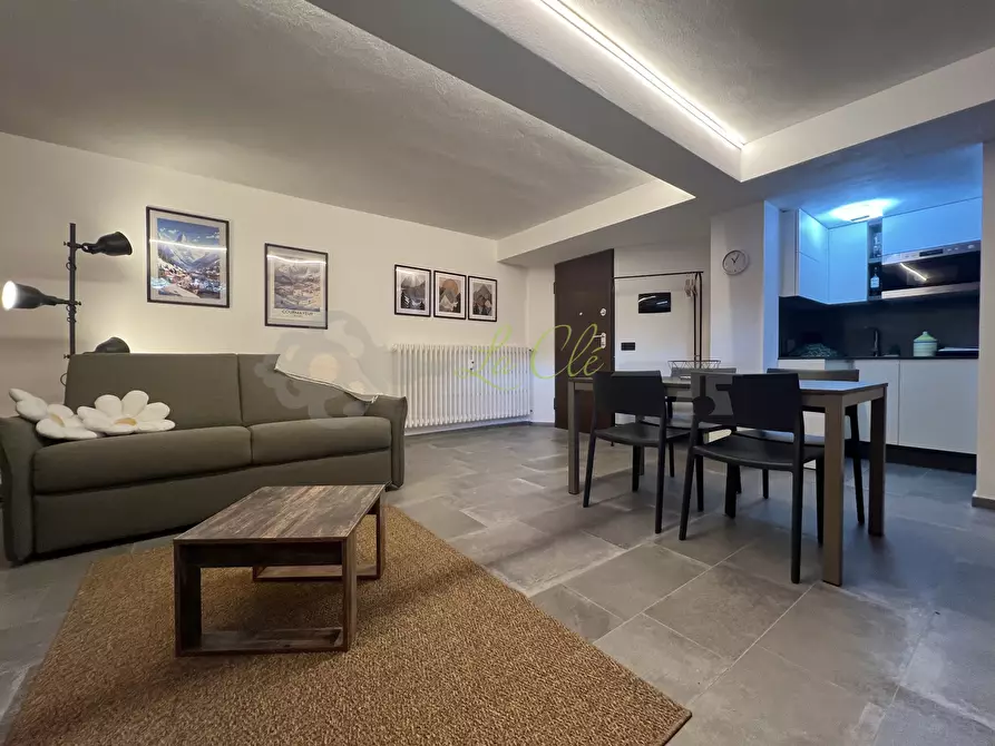 Immagine 1 di Monolocale in affitto  in Via la Villette 20 a Courmayeur