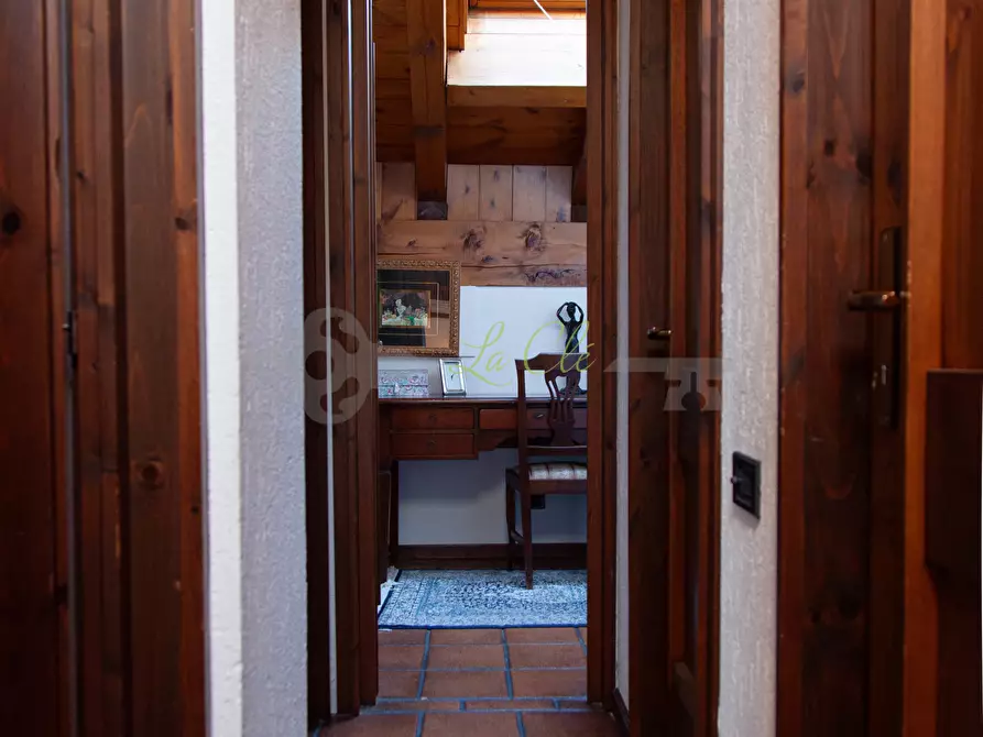 Immagine 9 di Quadrilocale in vendita  in Frazione Biolley 69 a Morgex