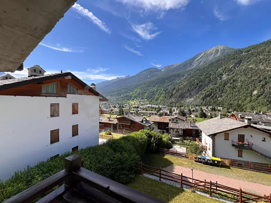 Immagine 8 di Bilocale in affitto  a Morgex