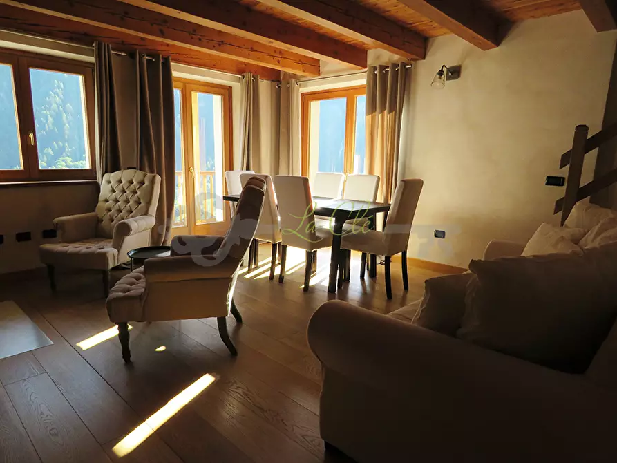 Immagine 2 di Trilocale in affitto  a Pre'-Saint-Didier