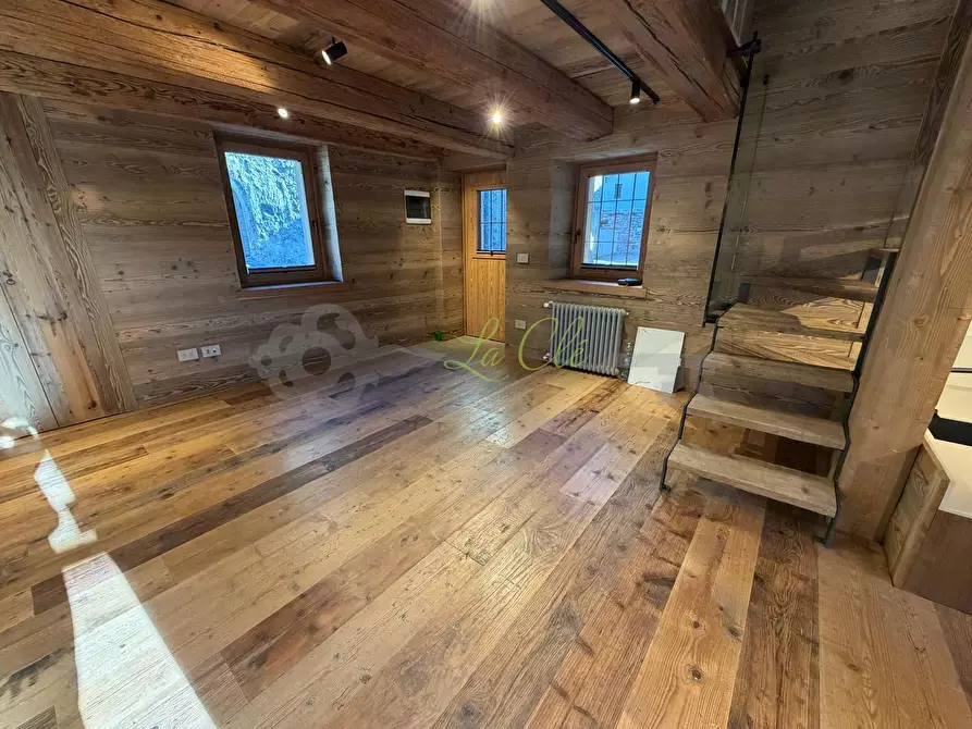 Immagine 4 di Trilocale in vendita  in Via Passerin D'Entreves 11 a Courmayeur