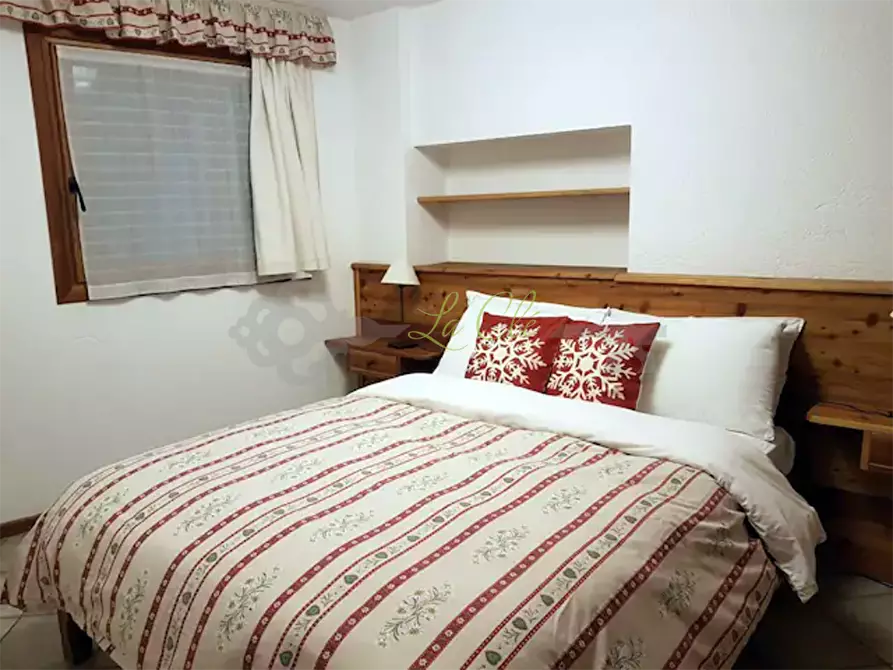 Immagine 5 di Trilocale in affitto  in Via Grapillon 7 a Courmayeur