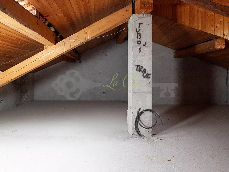 Immagine 15 di Villetta a schiera in vendita  a La Salle