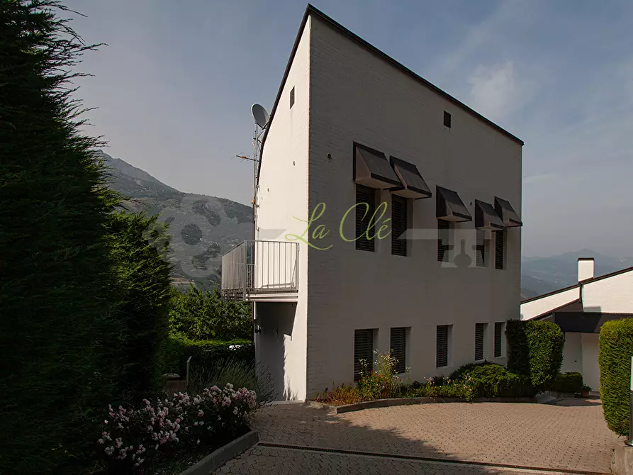 Immagine 6 di Albergo/B&B/Residence in vendita  a Brissogne