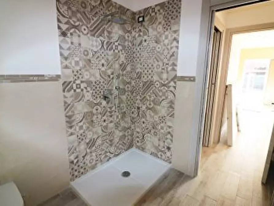 Immagine 11 di Casa bifamiliare in vendita  in Via Gina Romani 15 a Parma