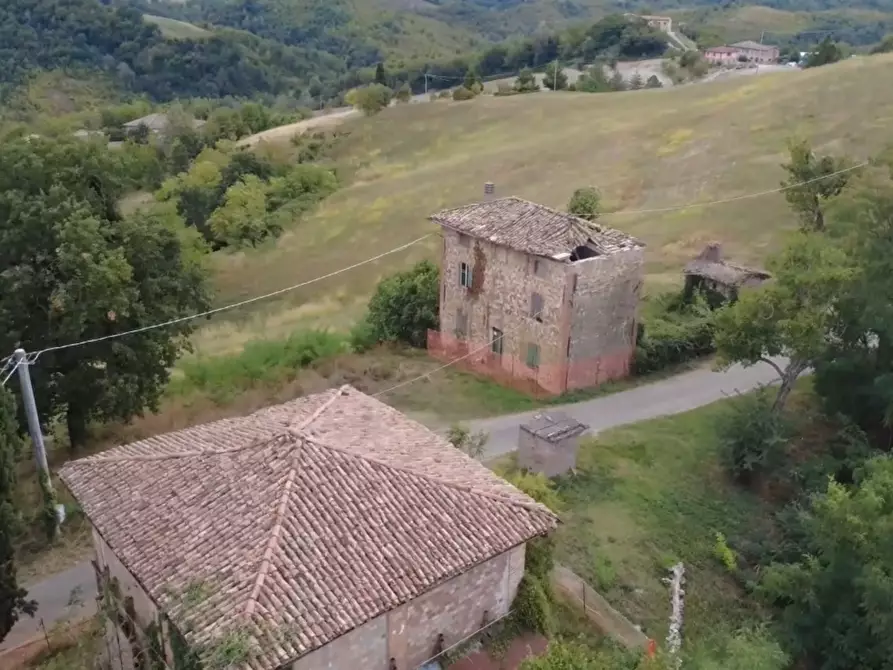 Immagine 2 di Rustico / casale in vendita  in Via Castello 45 a Monte San Pietro