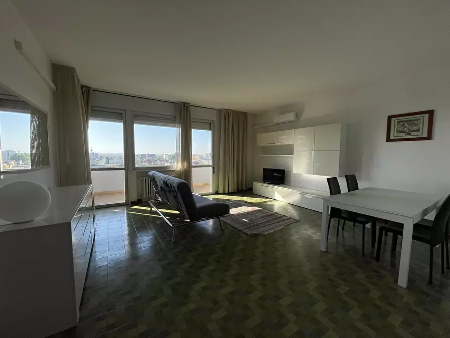 Immagine 4 di Trilocale in vendita  in Via Guido Baccelli a Modena