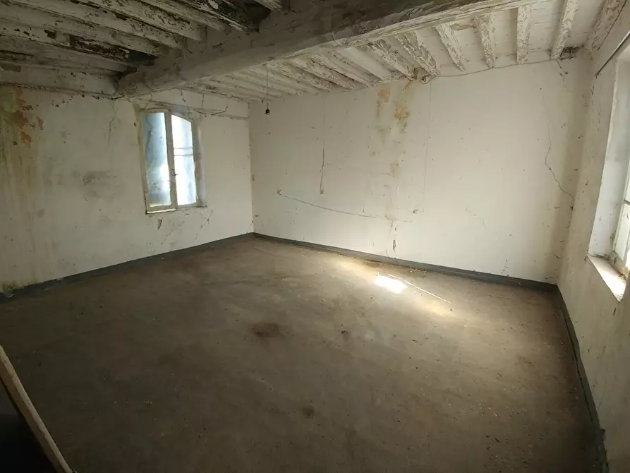 Immagine 12 di Rustico / casale in vendita  in Via Castello 45 a Monte San Pietro