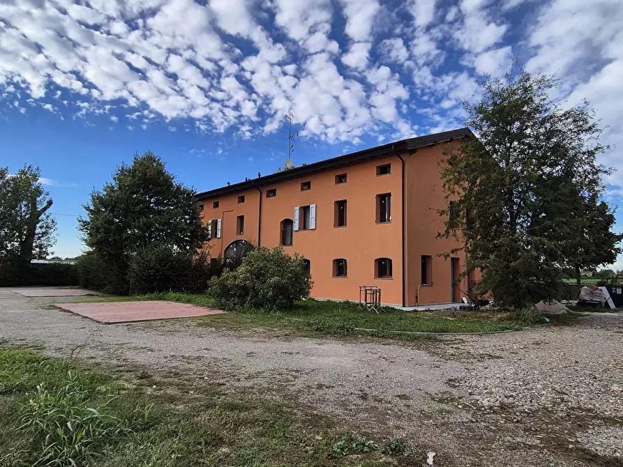 Immagine 3 di Porzione di casa in vendita  in via Cavo Argine 42 a Modena