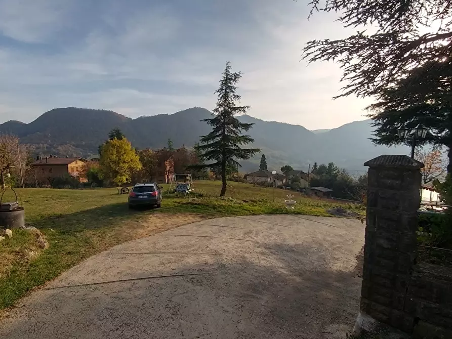 Immagine 4 di Villa in vendita  in Via Rosola 3132 a Zocca