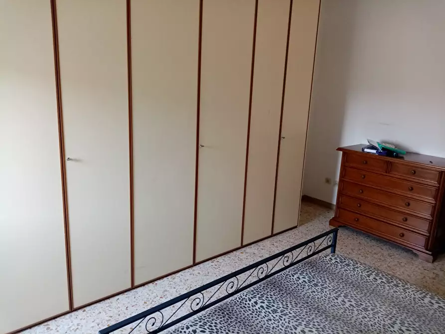 Immagine 15 di Quadrilocale in vendita  in Via Giuseppe Riccardi 2 a Terni