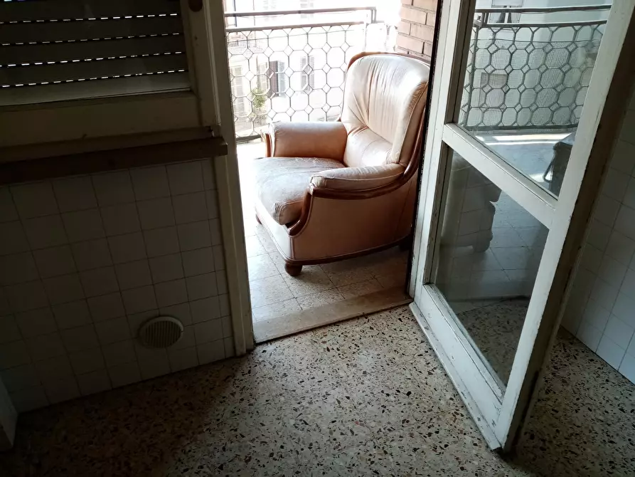 Immagine 9 di Quadrilocale in vendita  in Via Giuseppe Riccardi 2 a Terni