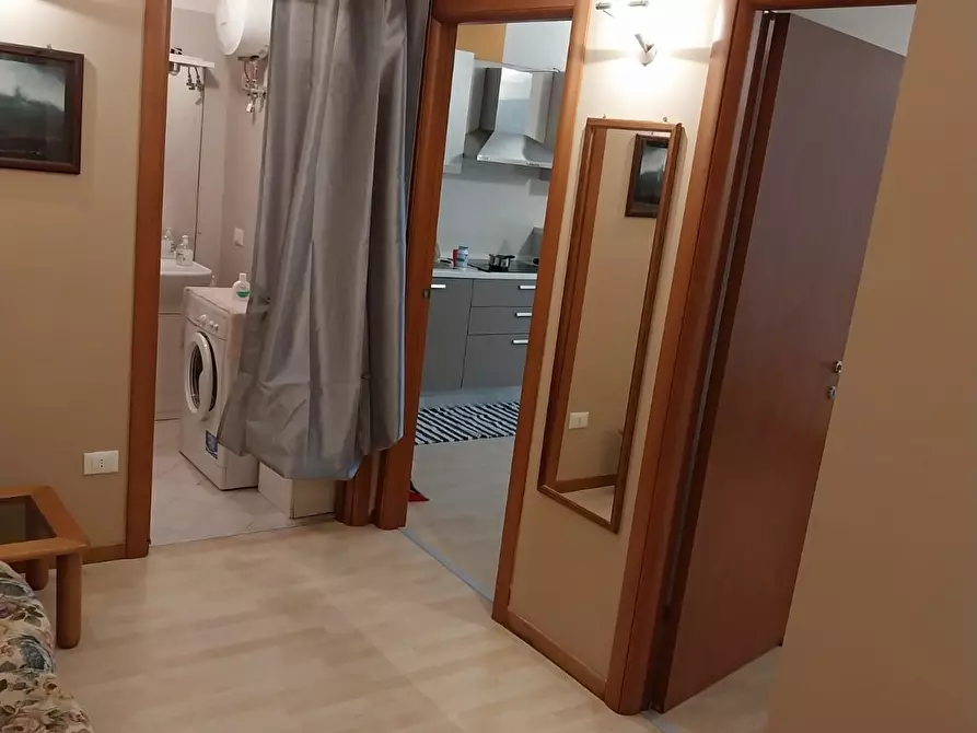 Immagine 4 di Ufficio in vendita  a Rovigo