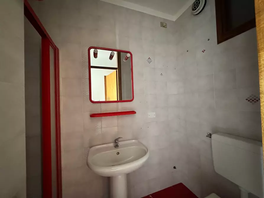 Immagine 6 di Quadrilocale in vendita  a Rovigo