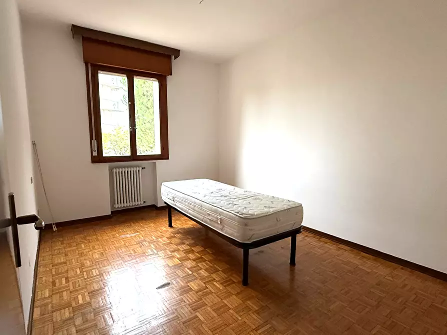 Immagine 12 di Quadrilocale in vendita  a Rovigo