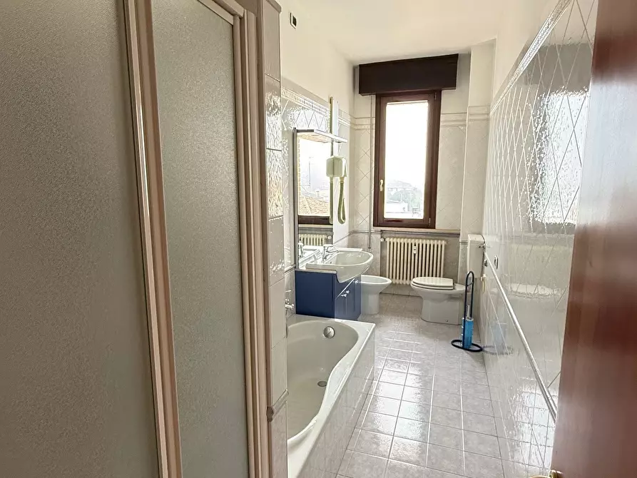 Immagine 8 di Quadrilocale in vendita  a Rovigo