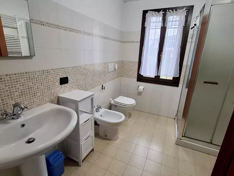 Immagine 7 di Casa bifamiliare in vendita  in via roma a Corbola