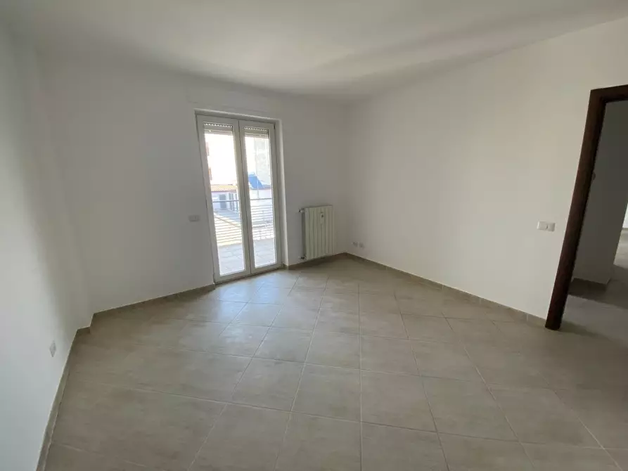Immagine 11 di Trilocale in vendita  in Via A. Manzoni 13a a Casamassima