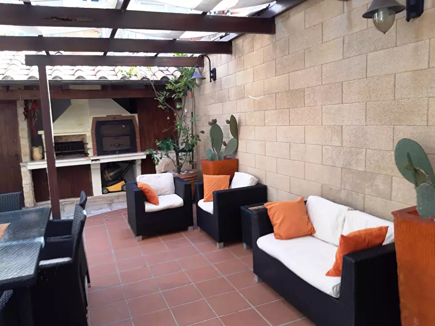 Immagine 9 di Villa in vendita  in Via Angelo Michele Pesce 62 a Casamassima