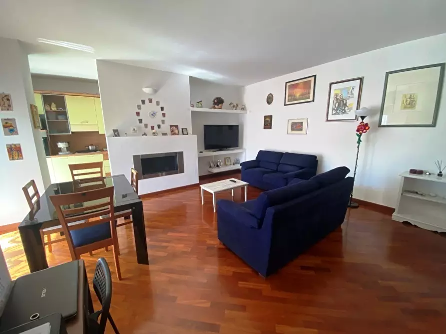 Immagine 3 di Trilocale in vendita  in Via g. di vittorio 4/B a Casamassima