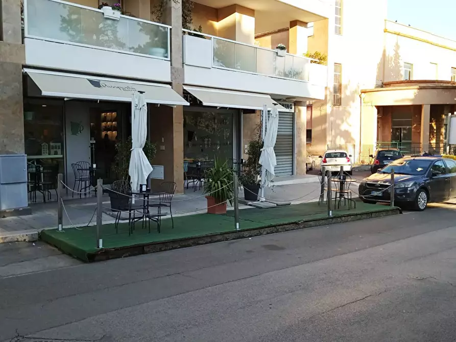 Immagine 1 di Bar / Ristorante in vendita  in Piazza Cimmarrusti a Adelfia