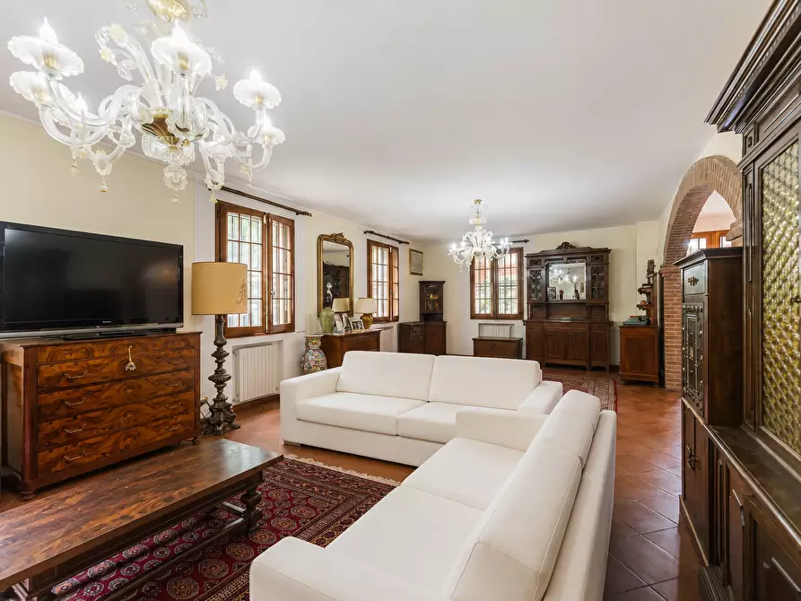 Immagine 14 di Villa in vendita  a Pieve Di Cento