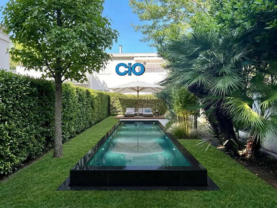Immagine 14 di Villa in vendita  a Cervia