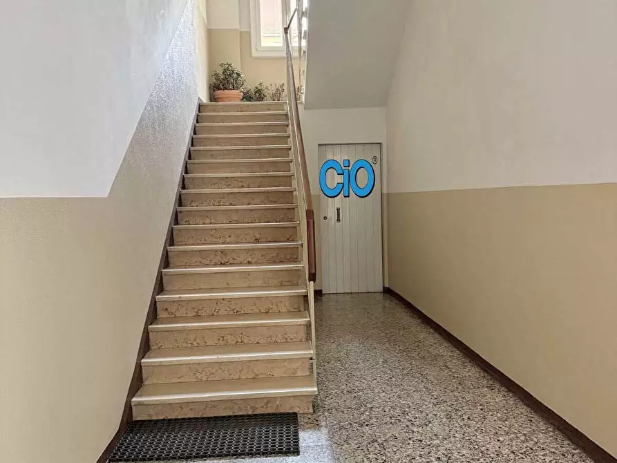 Immagine 7 di Bilocale in vendita  a Bologna