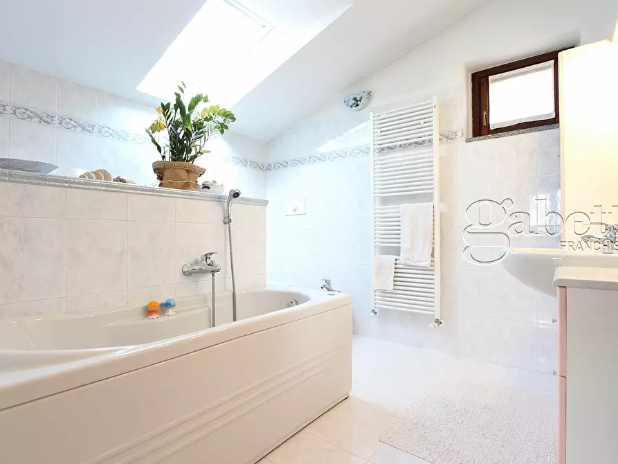 Immagine 28 di Villetta a schiera in vendita  in Via Cesare Battisti a Nerviano