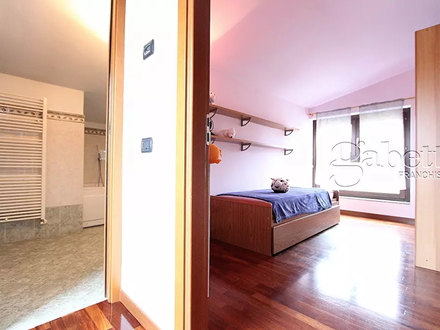 Immagine 25 di Villa in vendita  in Via Luigi Pirandello a Nerviano