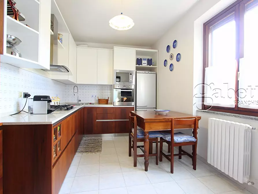 Immagine 8 di Villetta a schiera in vendita  in Via Cesare Battisti a Nerviano