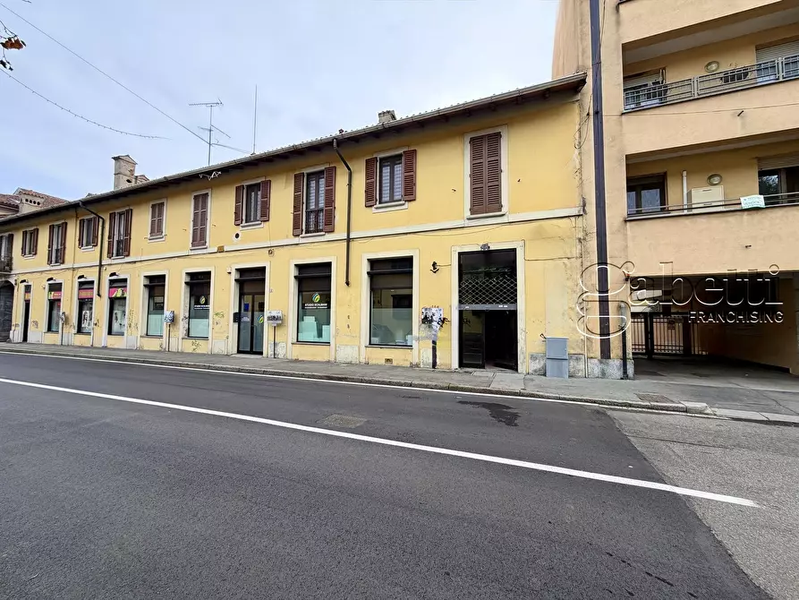 Immagine 9 di Locale commerciale in affitto  in Via Andrea Ponti a Cornaredo