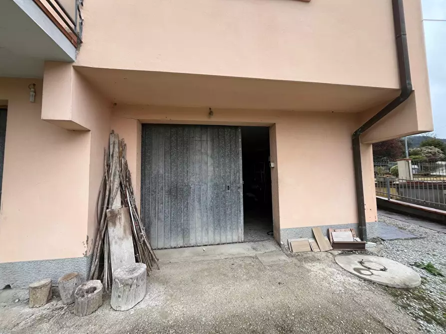 Immagine 25 di Porzione di casa in vendita  in Via XXIV Maggio 140 a Novafeltria