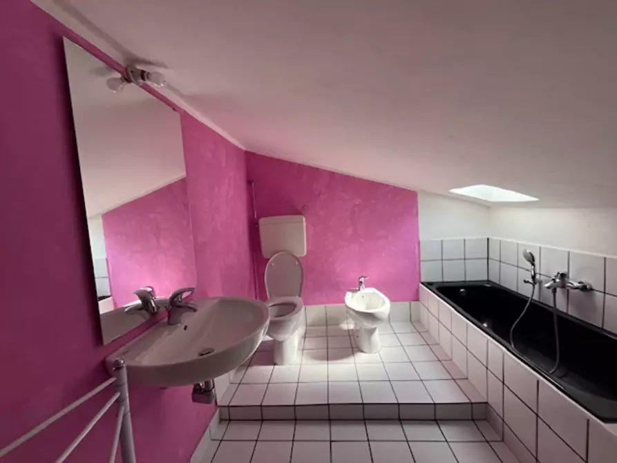 Immagine 25 di Quadrilocale in vendita  in Via XXIV Maggio 140 a Novafeltria